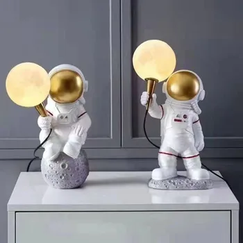 LED Stolná Lampa Mesiac Dekorácie Astronaut Prívesok Spálňa Posteli Nočné Svetlo