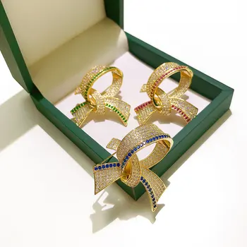 Luxusné Cubic Zirconia Drahokamu Bowknot Ženy Brošne Kolíky Šaty Krídla Pin Svadobné Svadobné Kytice Brošňa Šperky Broches Mujer